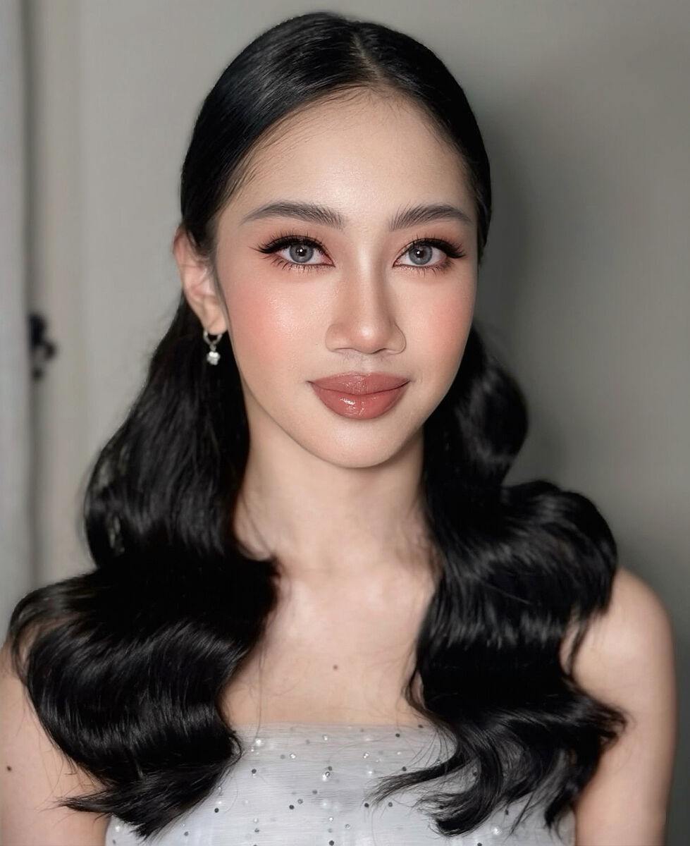 Bridal makeup look